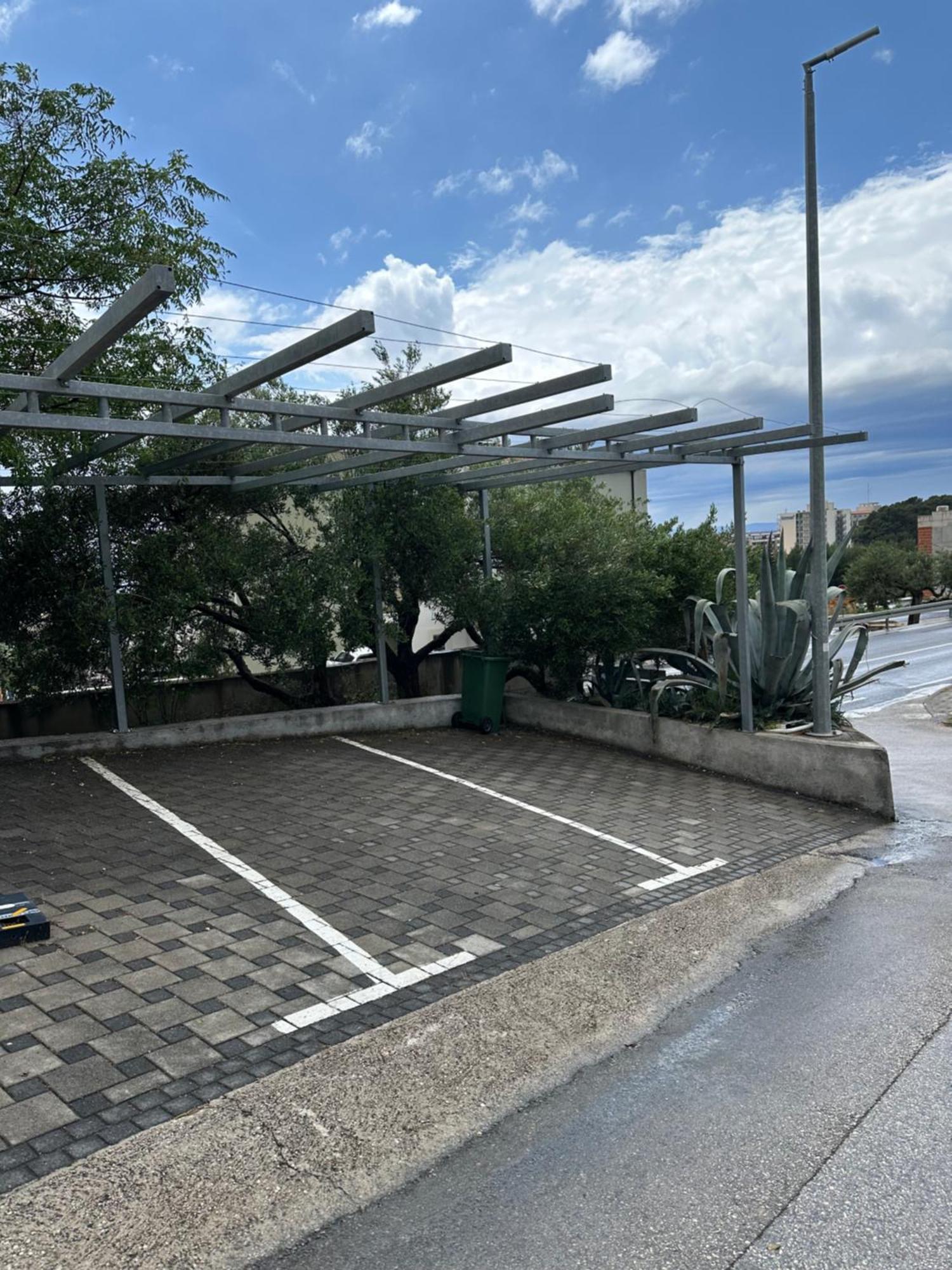 Apartments Dalmacija 图彻皮 外观 照片